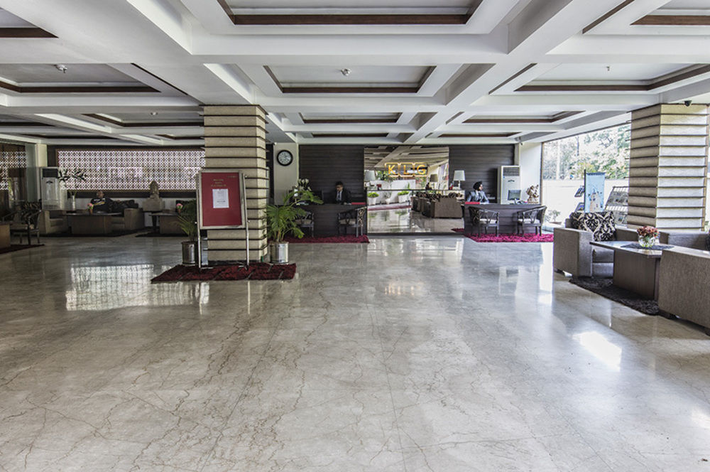 ホテル Klg スターライト Chandīgarh エクステリア 写真